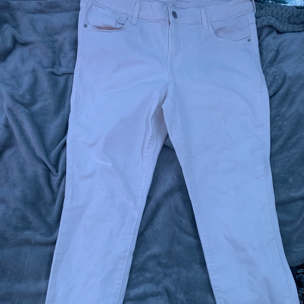white jeans